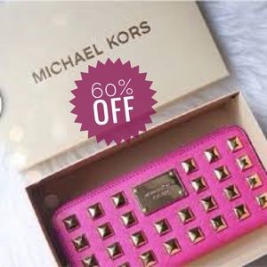 Micheal Kors Zinnia Pink Saffiano leather wallet